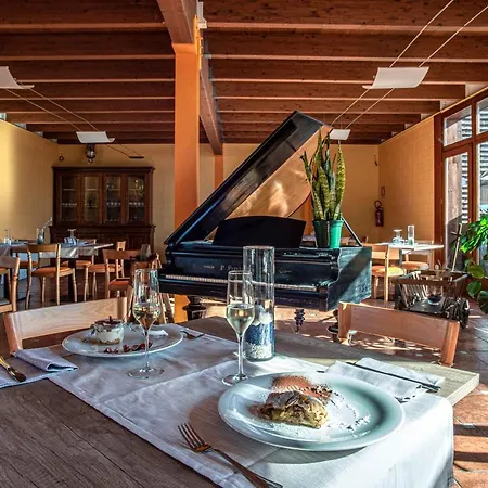 Caneo Ξενοδοχείο Fossalon