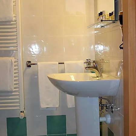 Hotel Caneo Fossalon